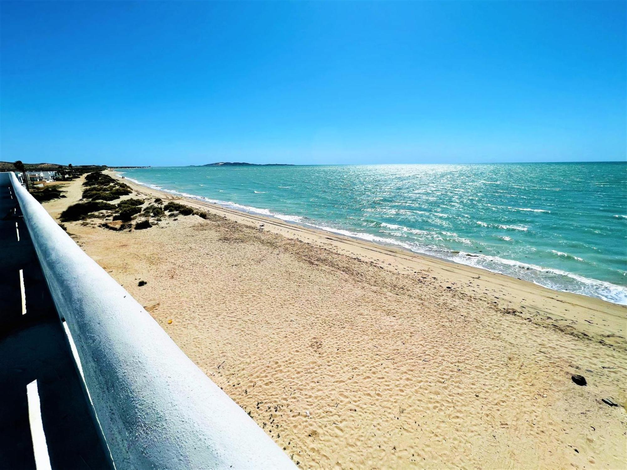 Rocky Point - Ocean Front - King - Suites - Sleeps12 - Gated - Pools Wi-Fi Bahia La Choya エクステリア 写真